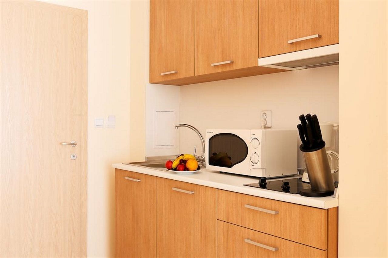 Emberli Aparthotel ロゼネッツ エクステリア 写真